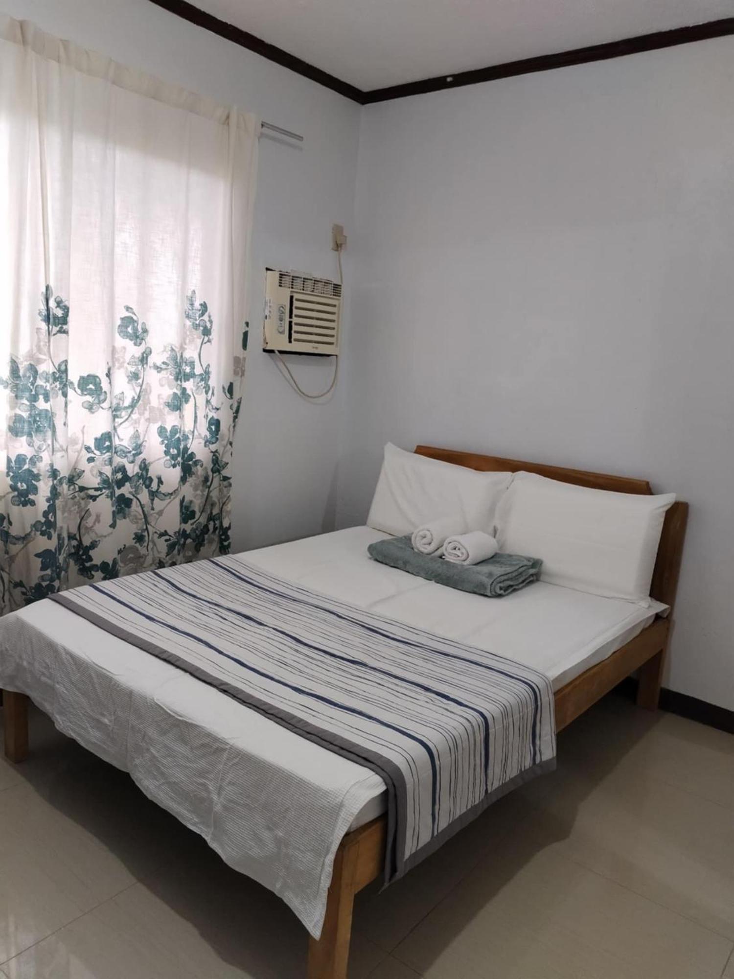 לובוק Villa Feliza מראה חיצוני תמונה