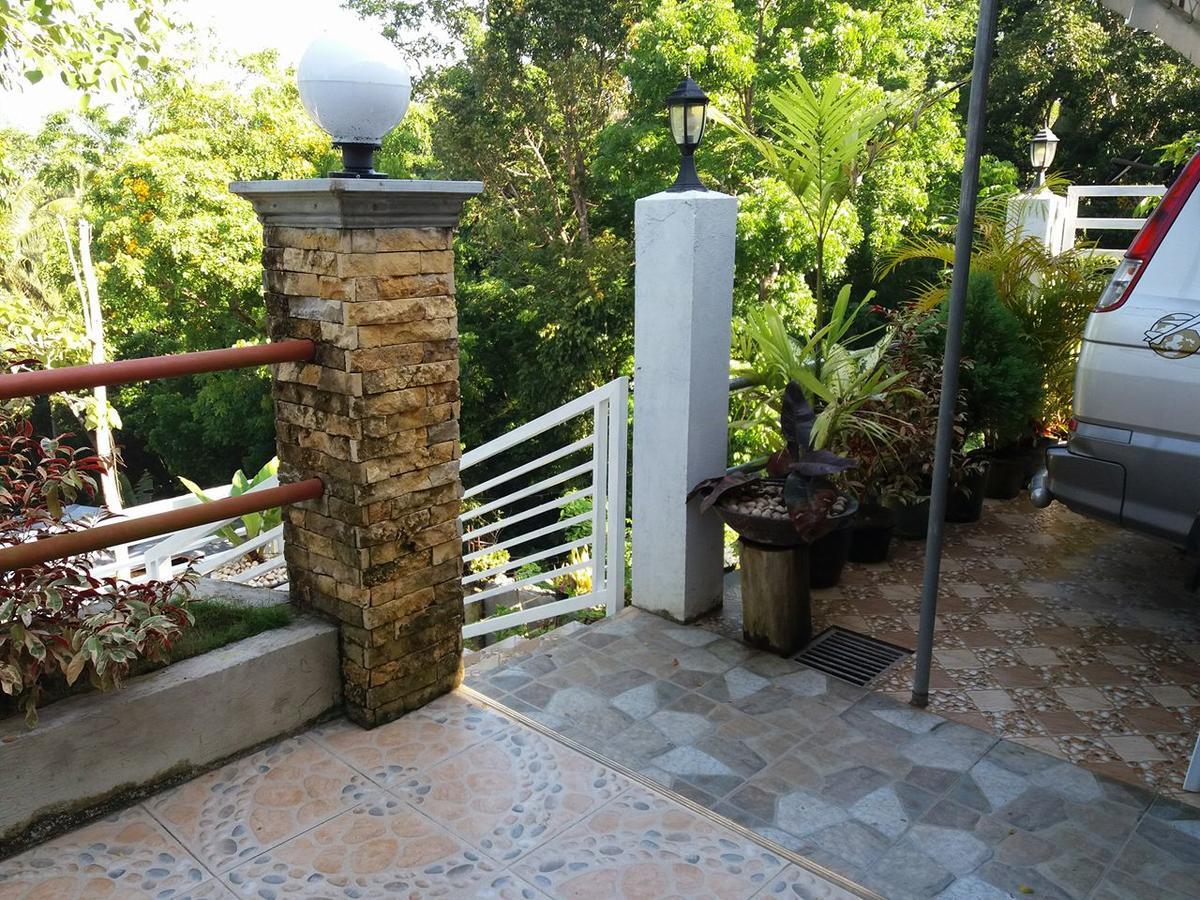 לובוק Villa Feliza מראה חיצוני תמונה
